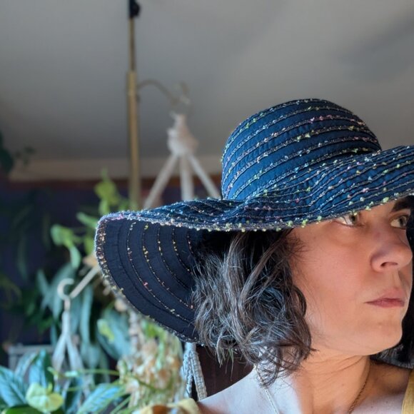 David & Young Wide Brim Blue Sun Hat with Multicolor Speckled Stitching - Picture 1 of 5